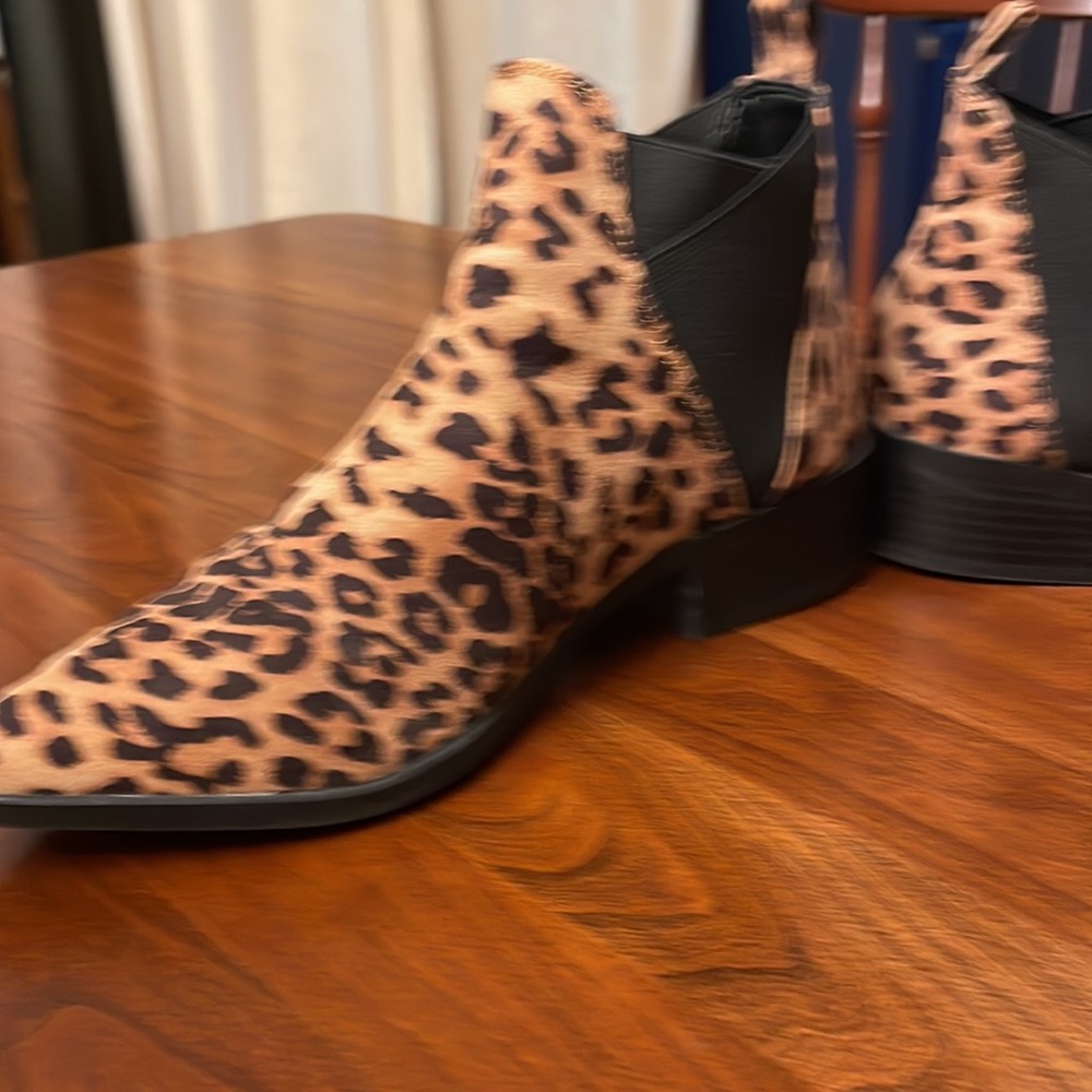leopard print short boot  9 medium width 2 inch heel.  Brand: A New Day - Picture 3 of 7